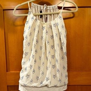 Maurices white dressy tank top shirt with black details